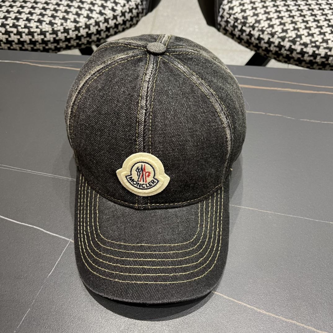 Moncler Caps